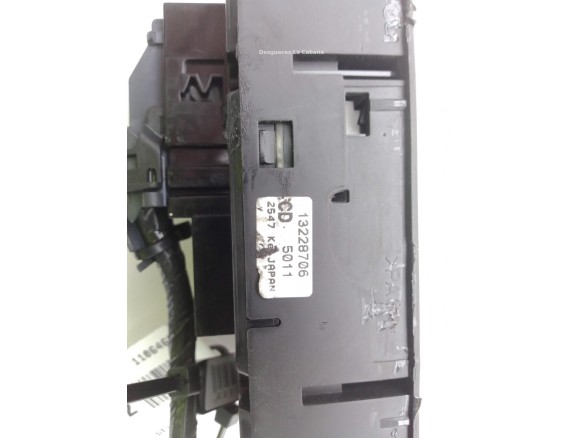 13228706 MANDO ELEVALUNAS PUERTA LAT DEL IZQ OPEL ASTRA H (A04) |Desguaces La Cabaña