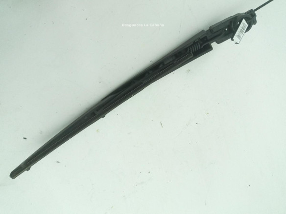 BRAZO LIMPIAPARABRISAS TRA PORTÓN TOYOTA YARIS (_P13_) |Desguaces La Cabaña