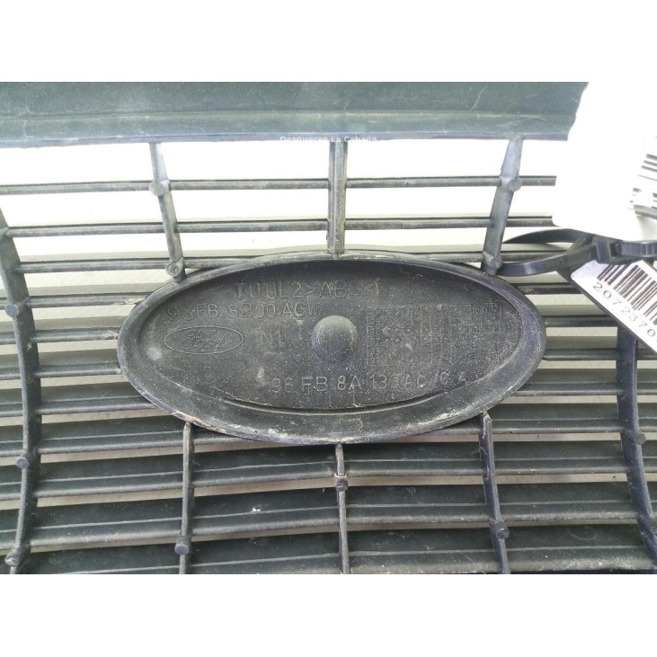 REJILLA / CALANDRA FORD FIESTA Furgón (J5_, J3_) |Desguaces La Cabaña