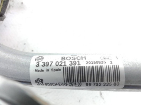 9673222580 MOTOR LIMPIAPARABRISAS DEL PEUGEOT 208 |Desguaces La Cabaña