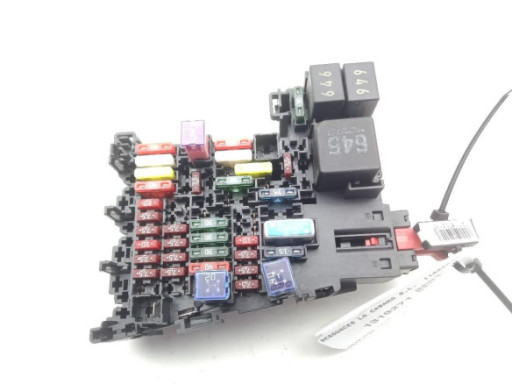 CAJA FUSIBLES INTERIOR (BSI)|Desguaces La Cabaña