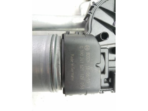 0390241621 MOTOR LIMPIAPARABRISAS DEL PEUGEOT PARTNER Furgón |Desguaces La Cabaña