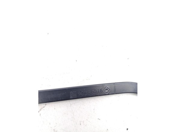 9036316 BRAZO LIMPIAPARABRISAS TRA PORTÓN OPEL CORSA B (S93) |Desguaces La Cabaña