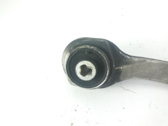 A1683302407 BRAZO SUSPENSION DEL DER INF MERCEDES BENZ CLASE E (W212) |Desguaces La Cabaña