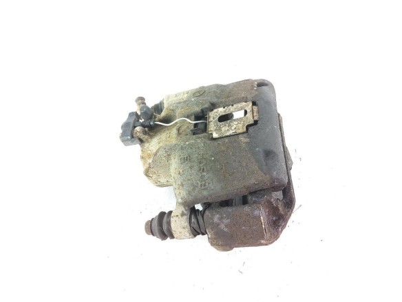 A0014206383 PINZA DEL IZQ MERCEDES BENZ VITO Furgón (638) |Desguaces La Cabaña