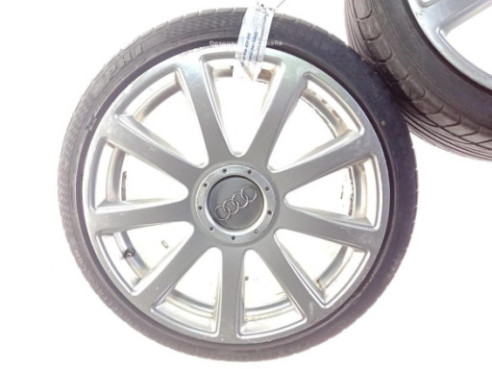 4E0601025AF KIT LLANTAS ALUMINIO AUDI A8 (4E2, 4E8) |Desguaces La Cabaña