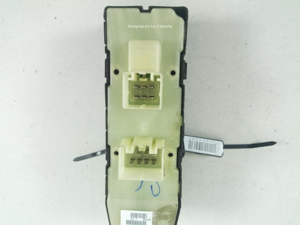 56040701AD MANDO ELEVALUNAS PUERTA LAT DEL IZQ JEEP PATRIOT (MK74) |Desguaces La Cabaña