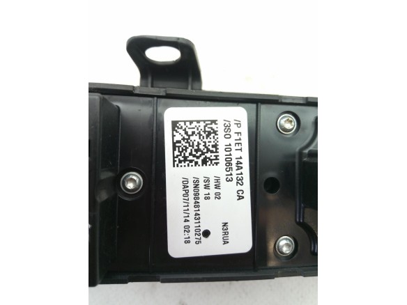 F1ET14A132CA MANDO ELEVALUNAS PUERTA LAT DEL IZQ FORD FOCUS III |Desguaces La Cabaña