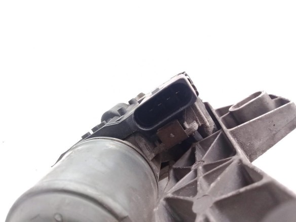 2118204142 MOTOR LIMPIAPARABRISAS DEL DER MERCEDES BENZ CLASE S (W221) |Desguaces La Cabaña