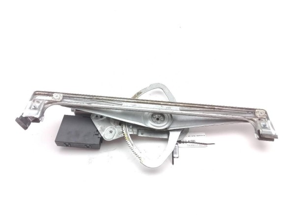 31295171AA ELEVALUNAS PUERTA LAT DEL IZQ VOLVO C30 (533) |Desguaces La Cabaña
