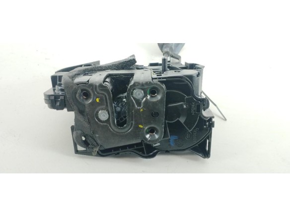 825031733R CERRADURA PUERTA LAT TRA IZQ RENAULT MEGANE IV (B9A/M_) |Desguaces La Cabaña