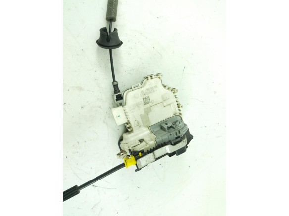 8X083915 CERRADURA PUERTA LAT TRA IZQ AUDI A1 Sportback (8XA, 8XF) |Desguaces La Cabaña