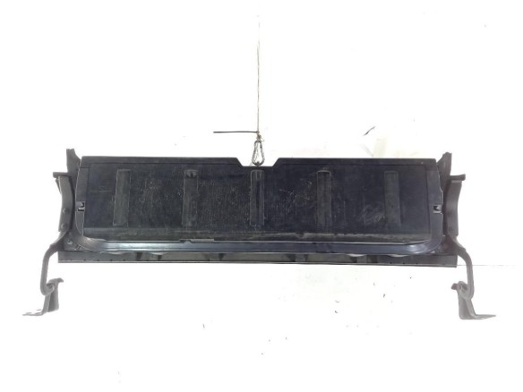 PORTON INFERIOR LAND ROVER DISCOVERY III VAN (L319) |Desguaces La Cabaña