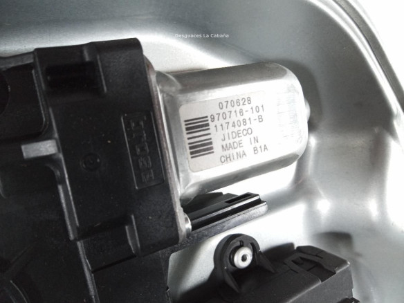970716101 ELEVALUNAS PUERTA LAT TRA DER VOLVO S80 II (124) |Desguaces La Cabaña