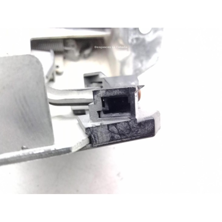 CERRADURA PORTON / TAPA MALETA MERCEDES BENZ VANEO (414) |Desguaces La Cabaña