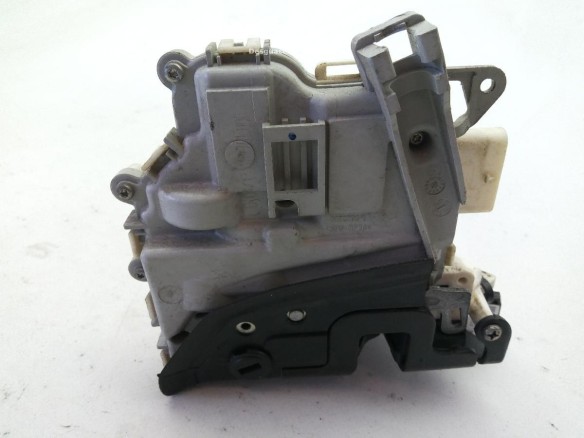 8K0839015C CERRADURA PUERTA LAT TRA IZQ AUDI A4 Avant (8K5, B8) |Desguaces La Cabaña