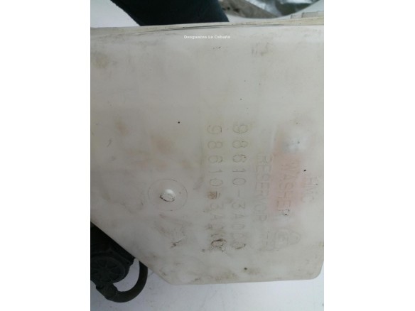 986103A000 BOTE LIMPIAPARABRISAS HYUNDAI TRAJET (FO) |Desguaces La Cabaña