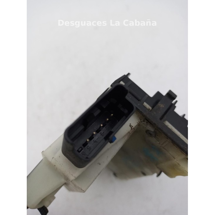 CERRADURA PUERTA LAT DEL DER PEUGEOT 208 |Desguaces La Cabaña