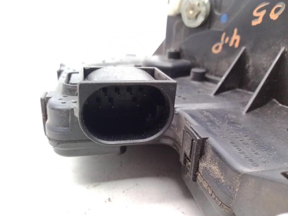CERRADURA PUERTA LAT TRA IZQ BMW 3 (E46) |Desguaces La Cabaña