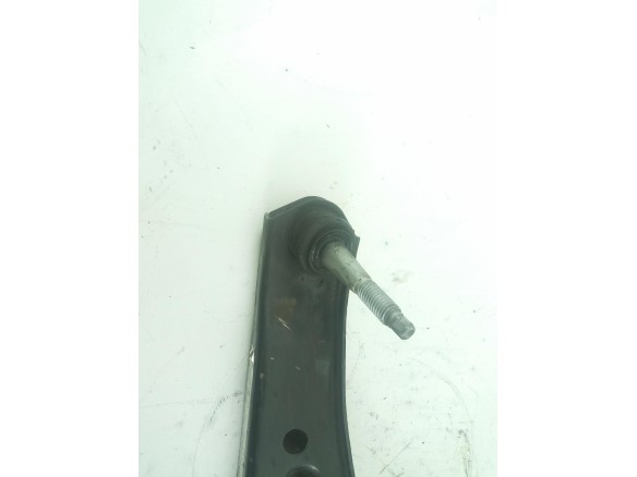 39089345 BRAZO SUSPENSION DEL DER INF OPEL ASTRA K (B16) |Desguaces La Cabaña