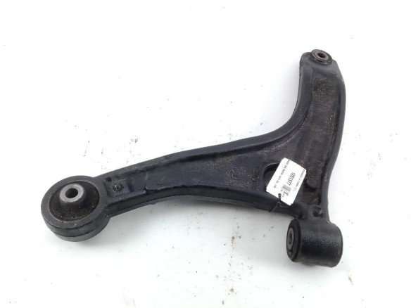 BRAZO SUSPENSION DEL IZQ INF RENAULT MASTER III Furgón (FV) |Desguaces La Cabaña