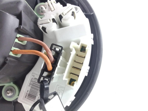 693366312 MOTOR CALEFACCION BMW X1 (E84) |Desguaces La Cabaña