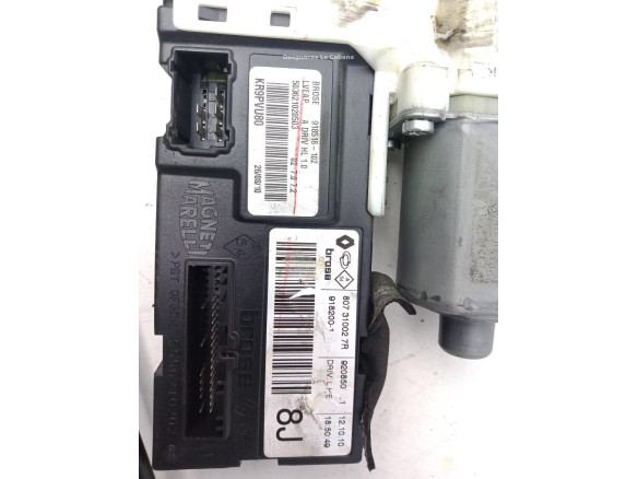 ELEVALUNAS PUERTA LAT DEL IZQ RENAULT LATITUDE  |Desguaces La Cabaña