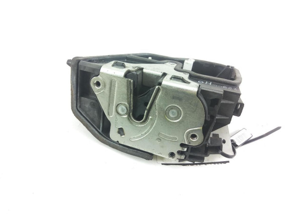 7154623 CERRADURA PUERTA LAT TRA DER BMW 1 (E87) |Desguaces La Cabaña