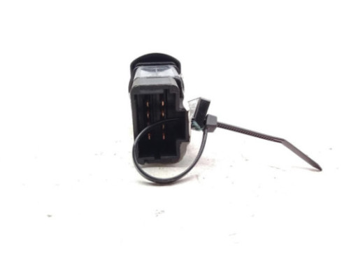 SinValor INTERRUPTOR WARNING DACIA SANDERO |Desguaces La Cabaña