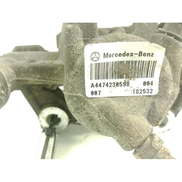 A4474230598 PINZA TRA IZQ MERCEDES BENZ VITO Furgón (W447) |Desguaces La Cabaña