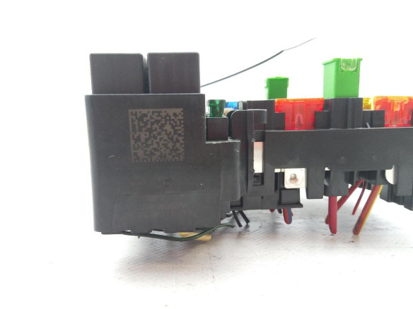 5Q0937615C CAJA FUSIBLES INTERIOR (BSI) SEAT LEON (5F1) |Desguaces La Cabaña