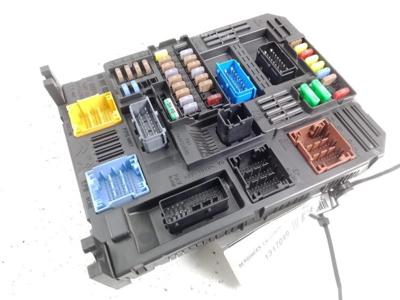 9819851480 CAJA FUSIBLES INTERIOR (BSI) CITROEN C4 Grand Picasso II |Desguaces La Cabaña
