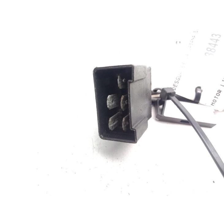   MOTOR LIMPIAPARABRISAS DEL MERCEDES BENZ VITO Furgón (638) |Desguaces La Cabaña