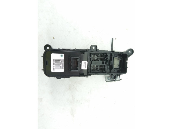 93310G5AJ0 INTERRUPTOR FRENO MANO ELECTRICO KIA NIRO |Desguaces La Cabaña