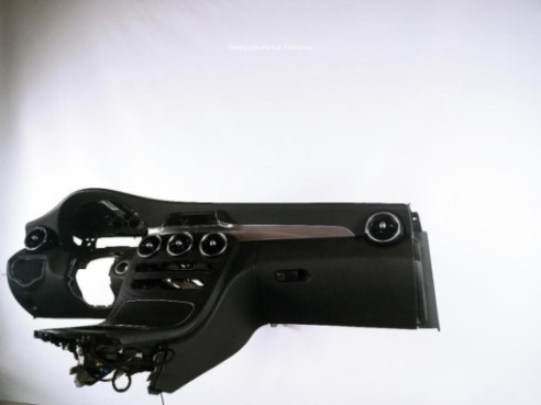 SALPICADERO|Desguaces La Cabaña 2