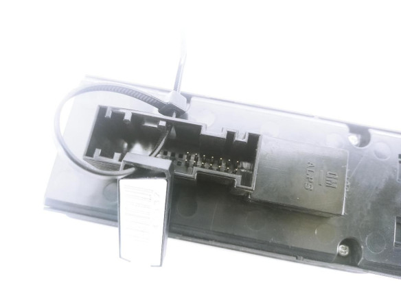 13228706CD MANDO ELEVALUNAS PUERTA LAT DEL IZQ OPEL ASTRA H (A04) |Desguaces La Cabaña