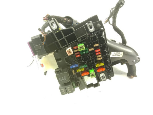 CAJA FUSIBLES INTERIOR (BSI)|Desguaces La Cabaña