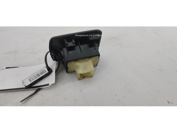 809608963R MANDO ELEVALUNAS PUERTA LAT DEL DER RENAULT TRAFIC III Furgón (FG_) |Desguaces La Cabaña