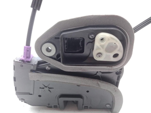 C3039072 CERRADURA PUERTA LAT DEL DER OPEL INSIGNIA B Grand Sport (Z18) |Desguaces La Cabaña