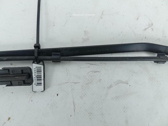 9810664980 BRAZO LIMPIAPARABRISAS DEL DER PEUGEOT 5008 II |Desguaces La Cabaña