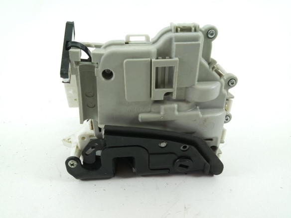 ELEVALUNAS PUERTA LAT TRA DER AUDI A4 Avant (8W5, B9) |Desguaces La Cabaña