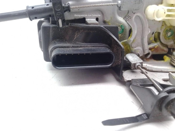 CERRADURA PUERTA LAT TRA IZQ SUBARU IMPREZA Fastback (GR, GH, G3) |Desguaces La Cabaña