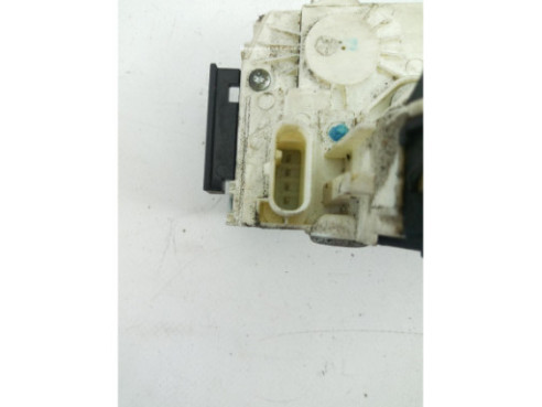 P04589915AD CERRADURA PUERTA LAT TRA IZQ FIAT FREEMONT (345_) |Desguaces La Cabaña