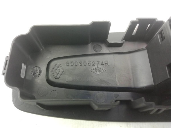 809605274R MANDO ELEVALUNAS PUERTA LAT DEL DER RENAULT MEGANE IV (B9A/M_) |Desguaces La Cabaña