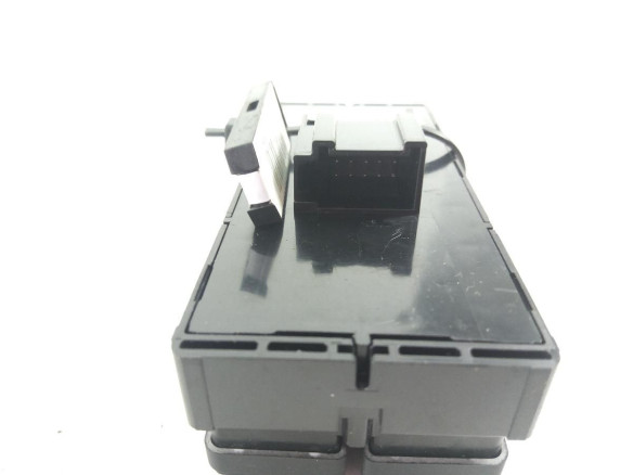 4K0959851NV6 MANDO ELEVALUNAS PUERTA LAT DEL IZQ AUDI A6 (4A2, C8) |Desguaces La Cabaña