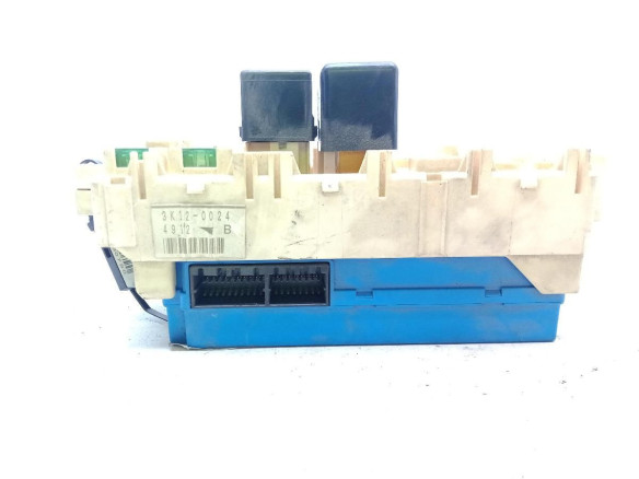 3K1200244912 CAJA FUSIBLES INTERIOR (BSI) MITSUBISHI PAJERO II (V3_W) |Desguaces La Cabaña