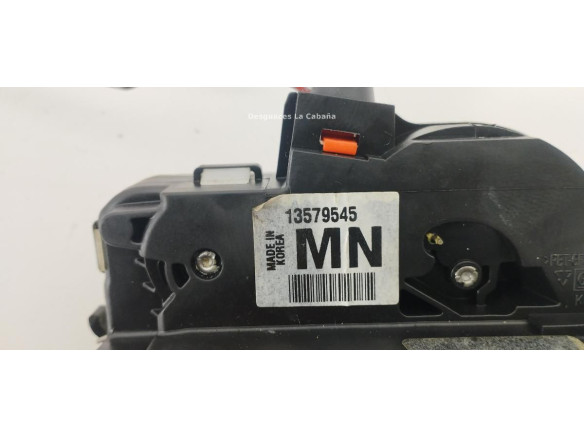 13579545 CERRADURA PUERTA LAT TRA IZQ OPEL MOKKA / MOKKA X (J13) |Desguaces La Cabaña