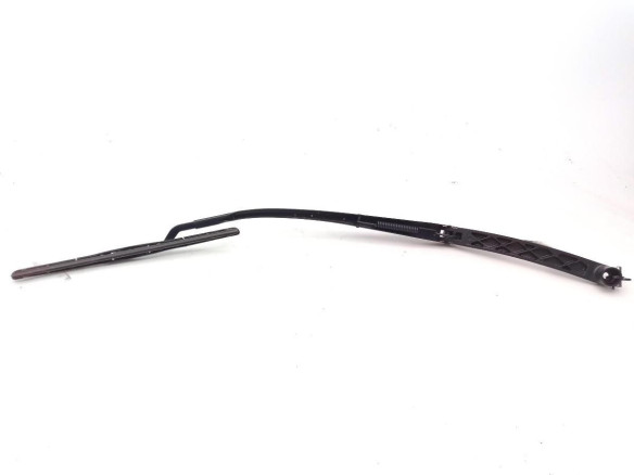 BRAZO LIMPIAPARABRISAS DEL DER HYUNDAI i30 (GD) |Desguaces La Cabaña