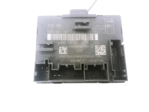 5Q0959392E CENTRALITA PUERTA AUDI A3 (8V1, 8VK) |Desguaces La Cabaña
