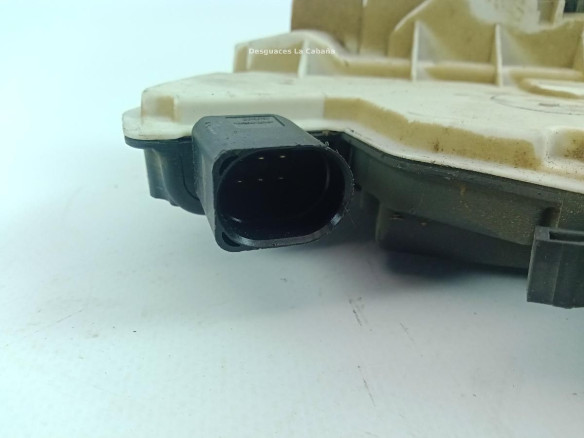 CERRADURA PUERTA LAT TRA IZQ SUBARU IMPREZA Fastback (GR, GH, G3) |Desguaces La Cabaña